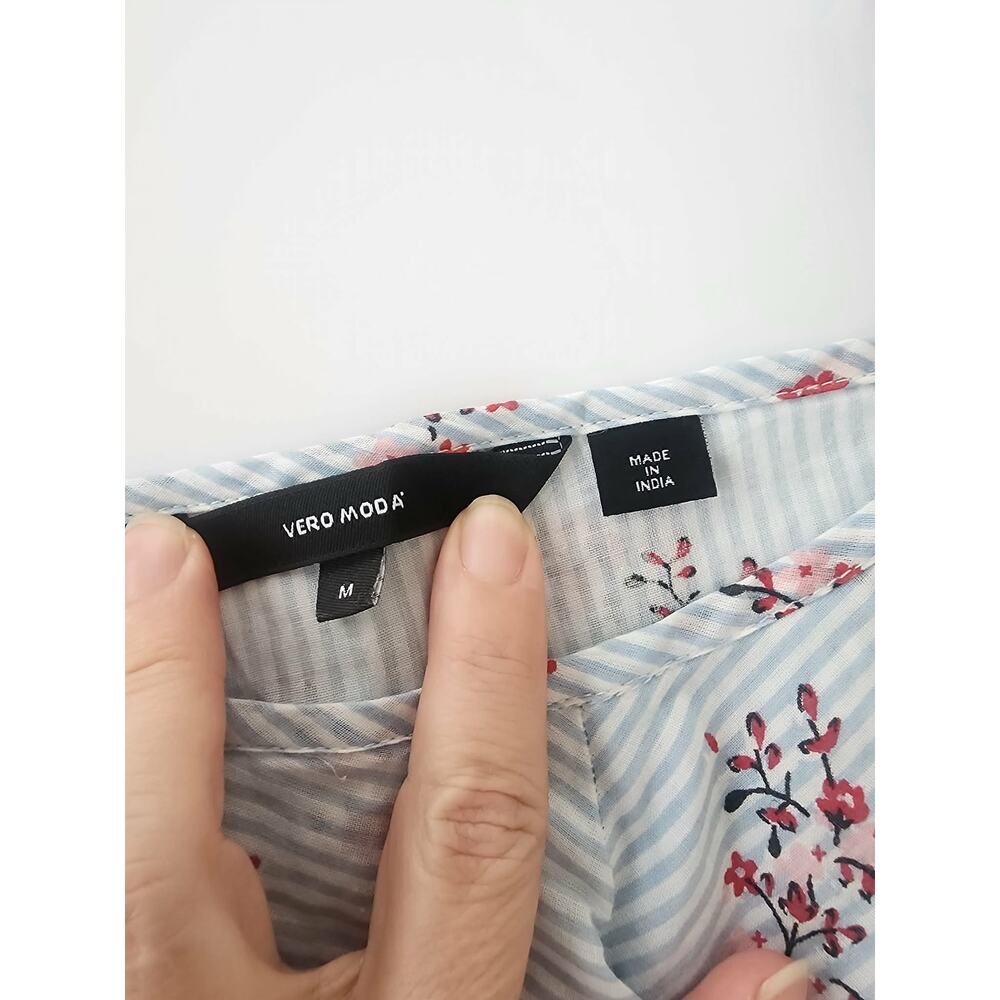 Vero Moda Ruffle Tank, Striped/Floral, Medium - Picture 2 of 10